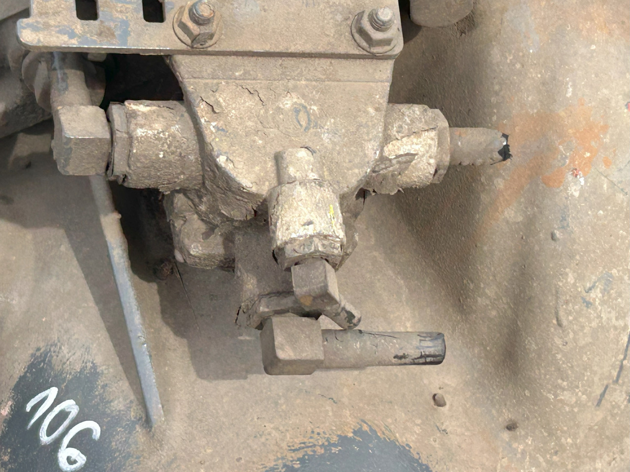 DAF CF EURO 6 DIFFERENTIAL AXLE - Eje posterior: foto 4 DAF CF EURO 6 DIFFERENTIAL AXLE - Eje posterior: foto 4