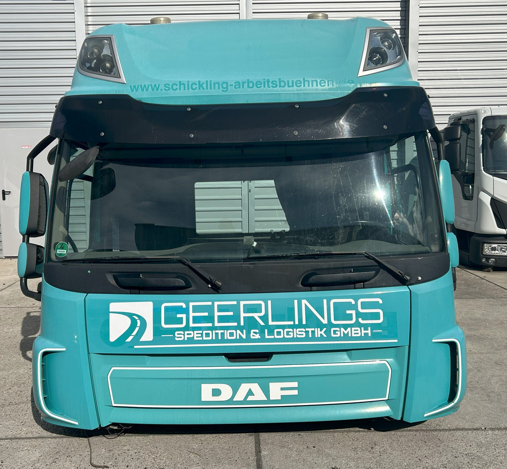 DAF CF EURO 6 SPACE CAB - Cabina: foto 1 DAF CF EURO 6 SPACE CAB - Cabina: foto 1