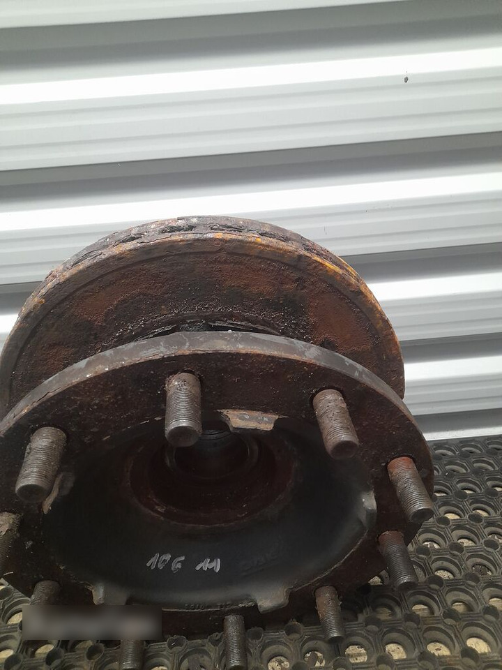 DAF PRZÓD XF 106 - Cubo para Camión: foto 2 DAF PRZÓD XF 106 - Cubo para Camión: foto 2