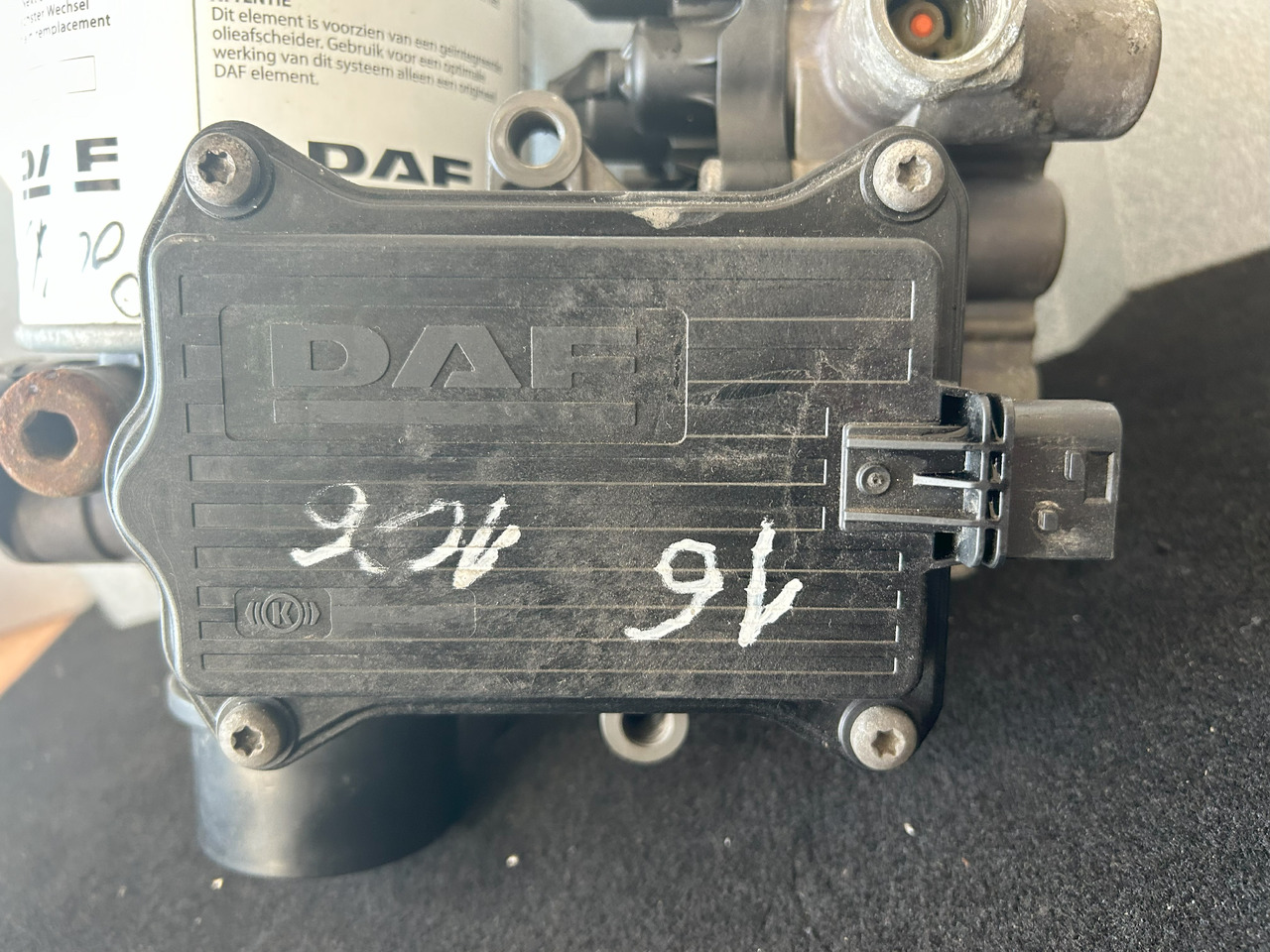 DAF XF 106 480 APU KIT ZEL2100 2027747 ( ELA1000 + AE6000) - Válvula de freno: foto 3 DAF XF 106 480 APU KIT ZEL2100 2027747 ( ELA1000 + AE6000) - Válvula de freno: foto 3