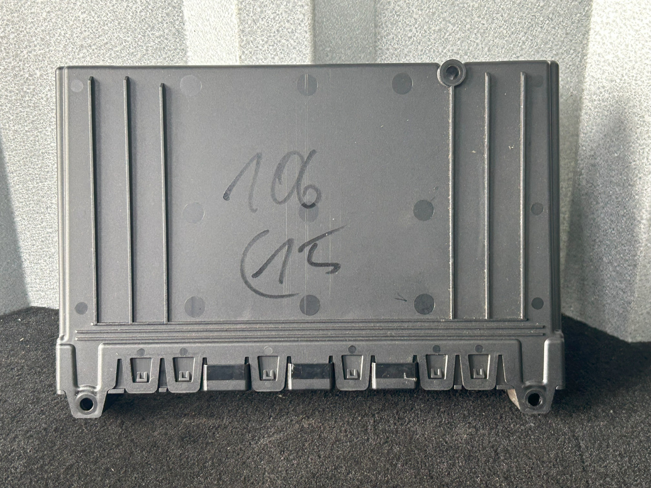 DAF XF 106 480 VECU - Unidad de control: foto 1 DAF XF 106 480 VECU - Unidad de control: foto 1