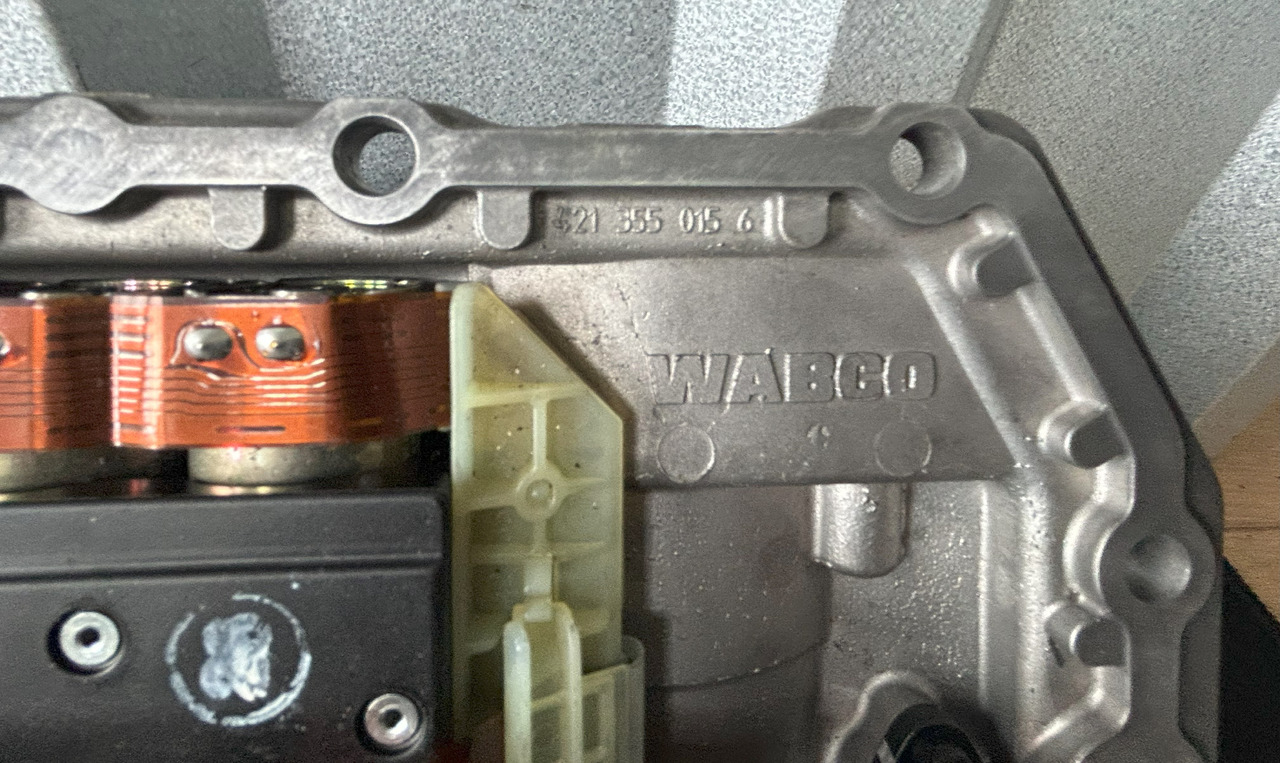 DAF XF 106 ASTRONIC Wybierak Skrzynia EURO 6 Remanufactured - Transmisión para Camión: foto 2 DAF XF 106 ASTRONIC Wybierak Skrzynia EURO 6 Remanufactured - Transmisión para Camión: foto 2