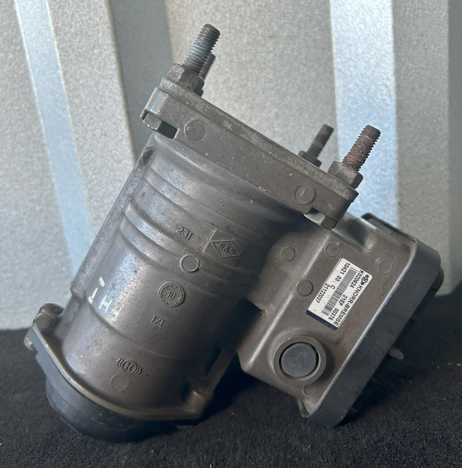 KNORR-BREMSE TRAILER EBS CONTROL VALVE / EUROPE / VOLVO - Válvula de freno: foto 2 KNORR-BREMSE TRAILER EBS CONTROL VALVE / EUROPE / VOLVO - Válvula de freno: foto 2