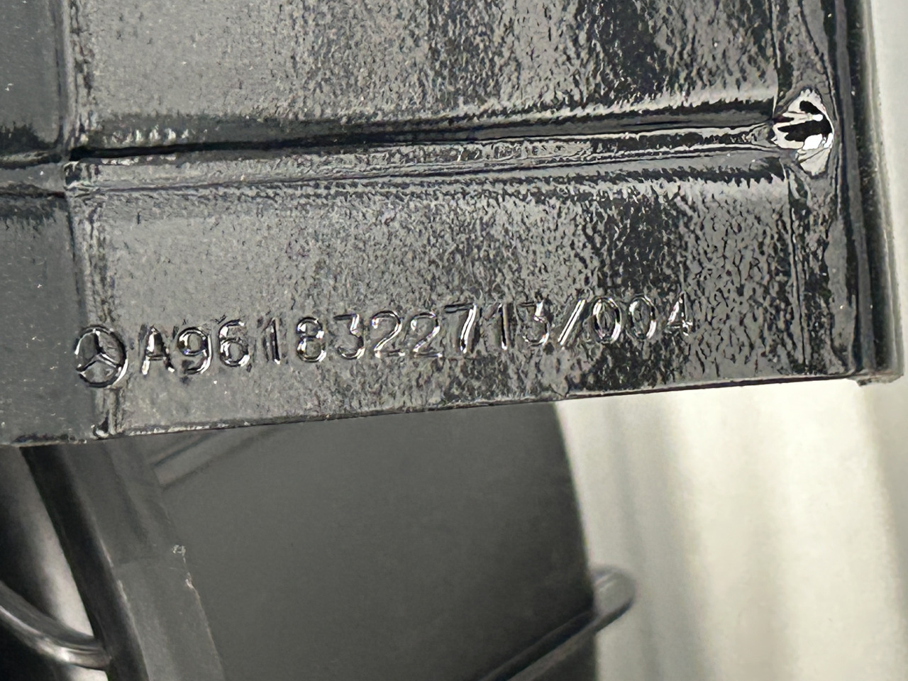 MERCEDES ACTROS MP4 PARKING AIR CONDITIONING - Pieza de aire acondicionado: foto 3 MERCEDES ACTROS MP4 PARKING AIR CONDITIONING - Pieza de aire acondicionado: foto 3