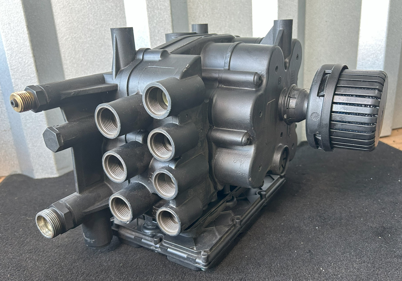 MERCEDES-BENZ ACTROS MP4 AIR DRYER HALDEX - Piezas de freno para Camión: foto 1 MERCEDES-BENZ ACTROS MP4 AIR DRYER HALDEX - Piezas de freno para Camión: foto 1