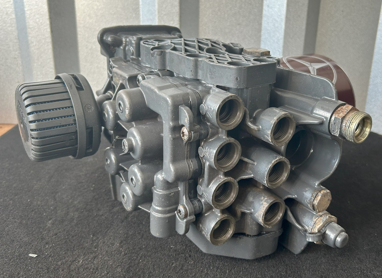 MERCEDES-BENZ ACTROS MP4 EAPU AIR DRYER - Piezas de freno para Camión: foto 3 MERCEDES-BENZ ACTROS MP4 EAPU AIR DRYER - Piezas de freno para Camión: foto 3