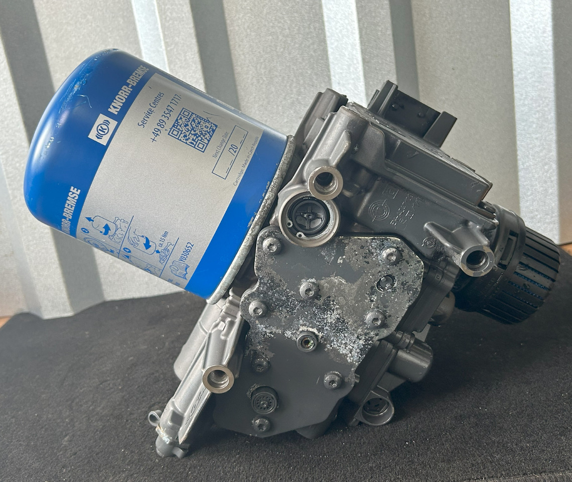 MERCEDES-BENZ ACTROS MP4 EAPU AIR DRYER - Piezas de freno para Camión: foto 2 MERCEDES-BENZ ACTROS MP4 EAPU AIR DRYER - Piezas de freno para Camión: foto 2