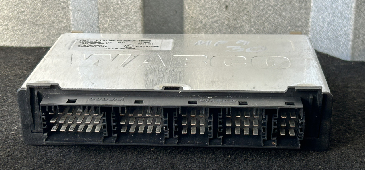 MERCEDES EBS CONTROLLER ACTROS MP4 - Unidad de control: foto 4 MERCEDES EBS CONTROLLER ACTROS MP4 - Unidad de control: foto 4