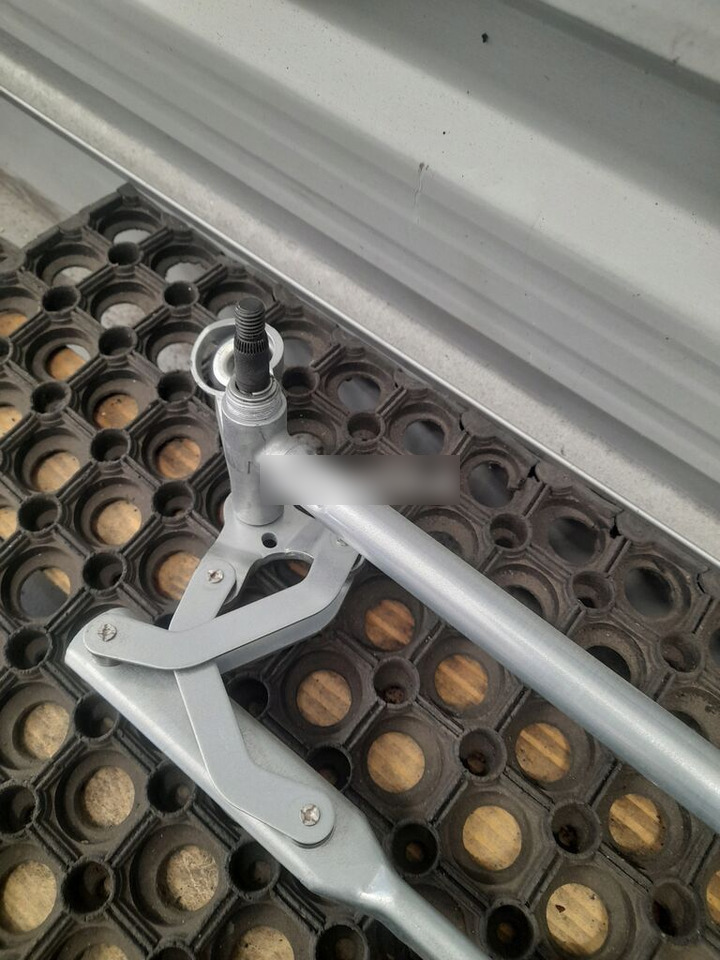 Mercedes-Benz ATEGO 2023 - Limpiaparabrisas para Camión: foto 4 Mercedes-Benz ATEGO 2023 - Limpiaparabrisas para Camión: foto 4