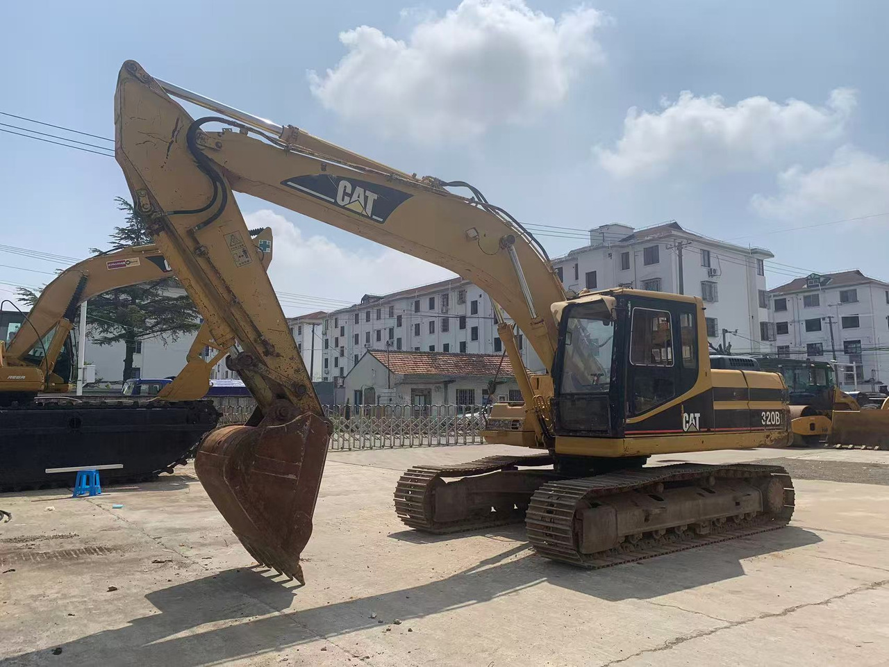 CATERPILLAR 320BL, 320CL Original Condition Used Excavator - Excavadora de cadenas: foto 2 CATERPILLAR 320BL, 320CL Original Condition Used Excavator - Excavadora de cadenas: foto 2
