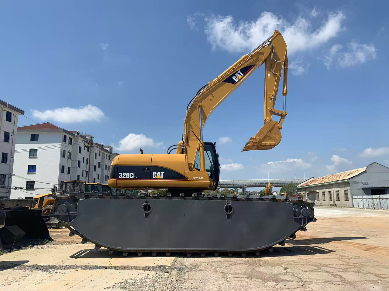 Caterpillar 320CL Swamp Buggy Secondhand Condition Floating Excavator - Excavadora de cadenas: foto 1 Caterpillar 320CL Swamp Buggy Secondhand Condition Floating Excavator - Excavadora de cadenas: foto 1