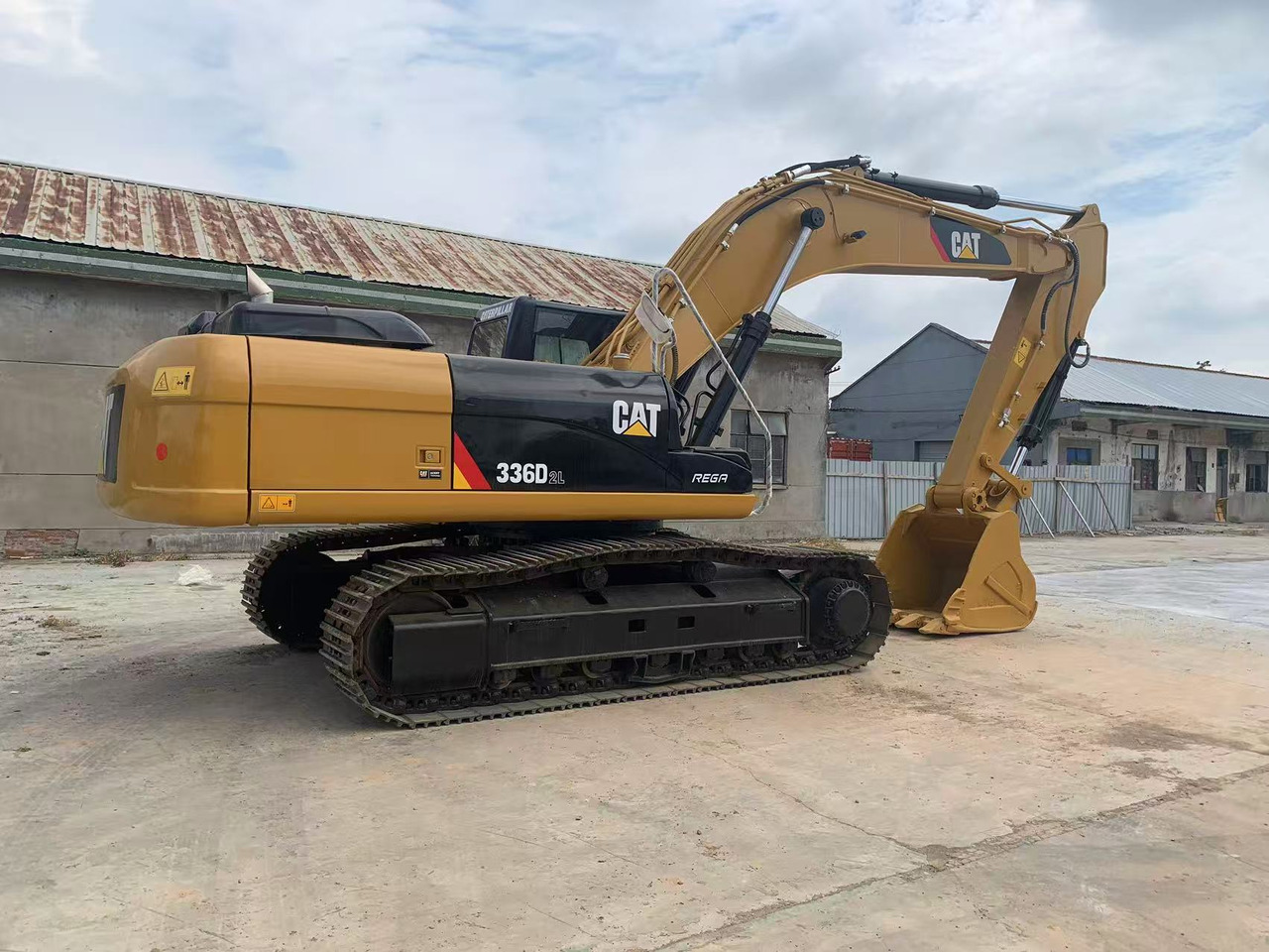 Caterpillar Heavy Excavator 36 ton Mining Machine CAT 336D, 336D2 - Excavadora de cadenas: foto 4 Caterpillar Heavy Excavator 36 ton Mining Machine CAT 336D, 336D2 - Excavadora de cadenas: foto 4