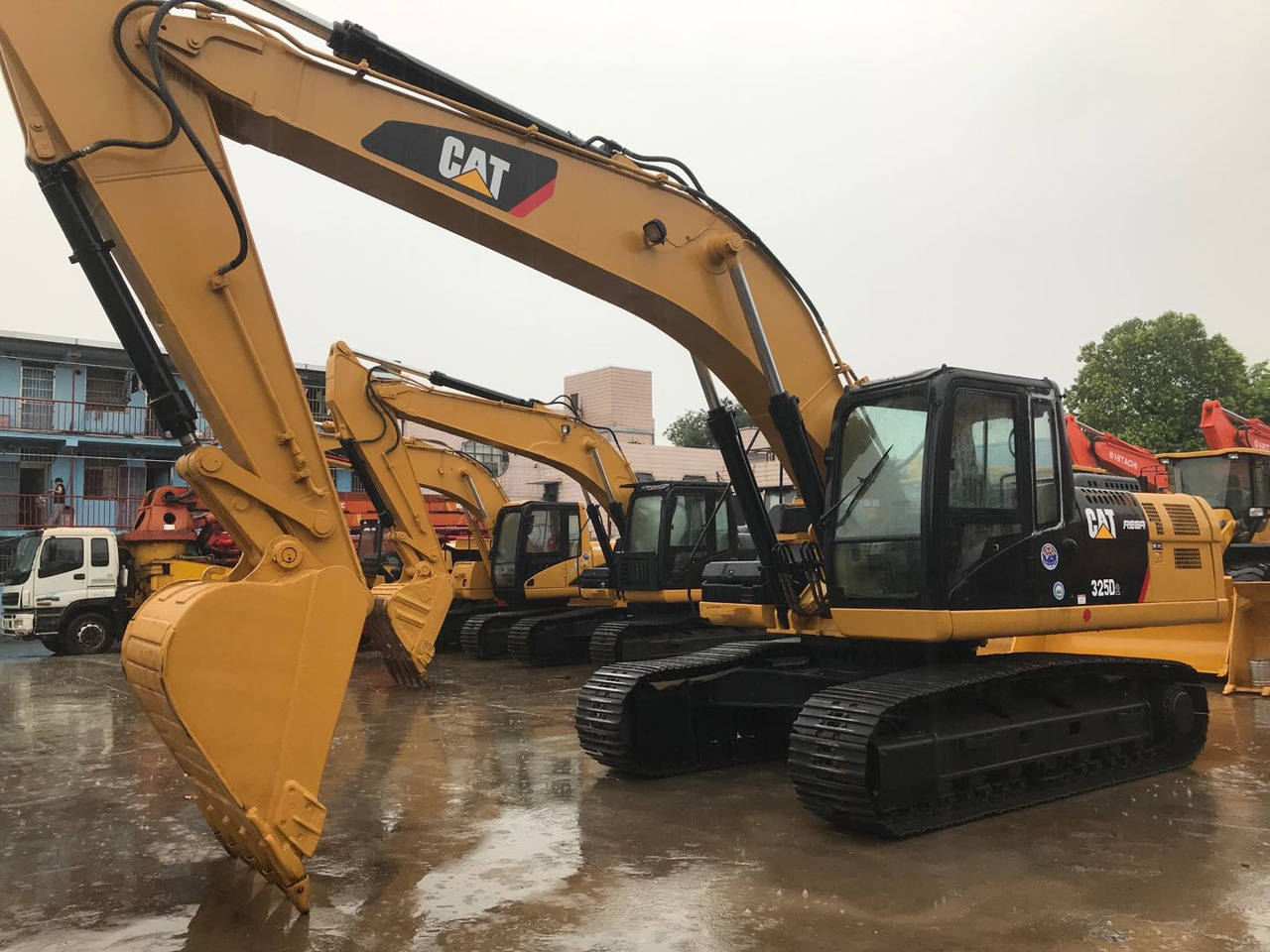 Caterpillar Used Excavator Cheap Price CAT 325D, 325BL Made in Japan - Excavadora de cadenas: foto 5 Caterpillar Used Excavator Cheap Price CAT 325D, 325BL Made in Japan - Excavadora de cadenas: foto 5