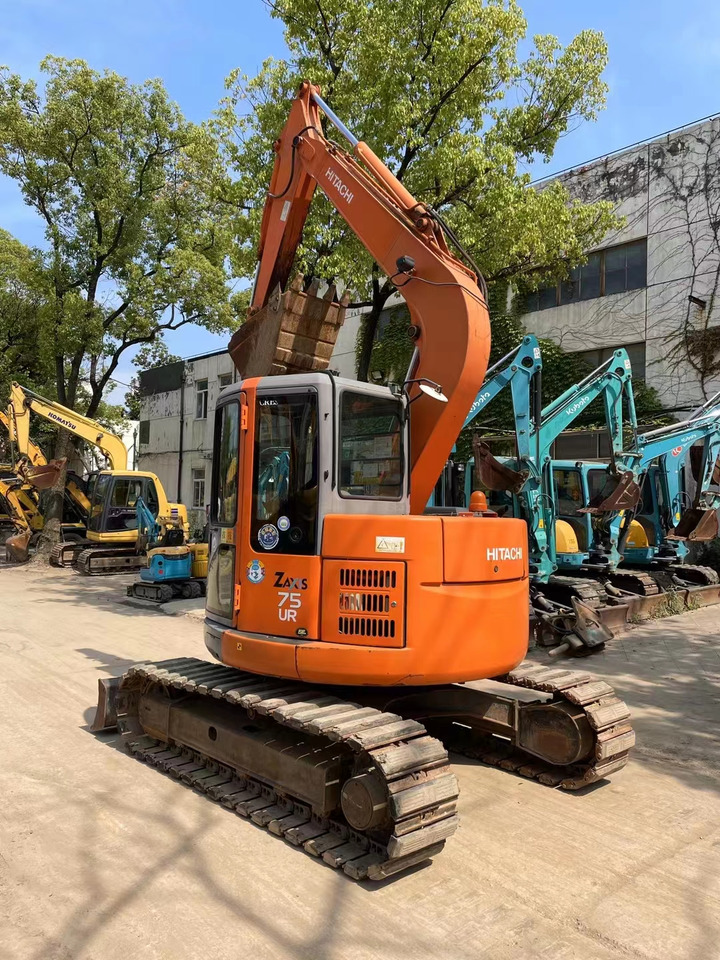 Hitachi Excavator ZX70, ZX75 Mini Excavator Excellent Condition - Excavadora de cadenas: foto 2 Hitachi Excavator ZX70, ZX75 Mini Excavator Excellent Condition - Excavadora de cadenas: foto 2