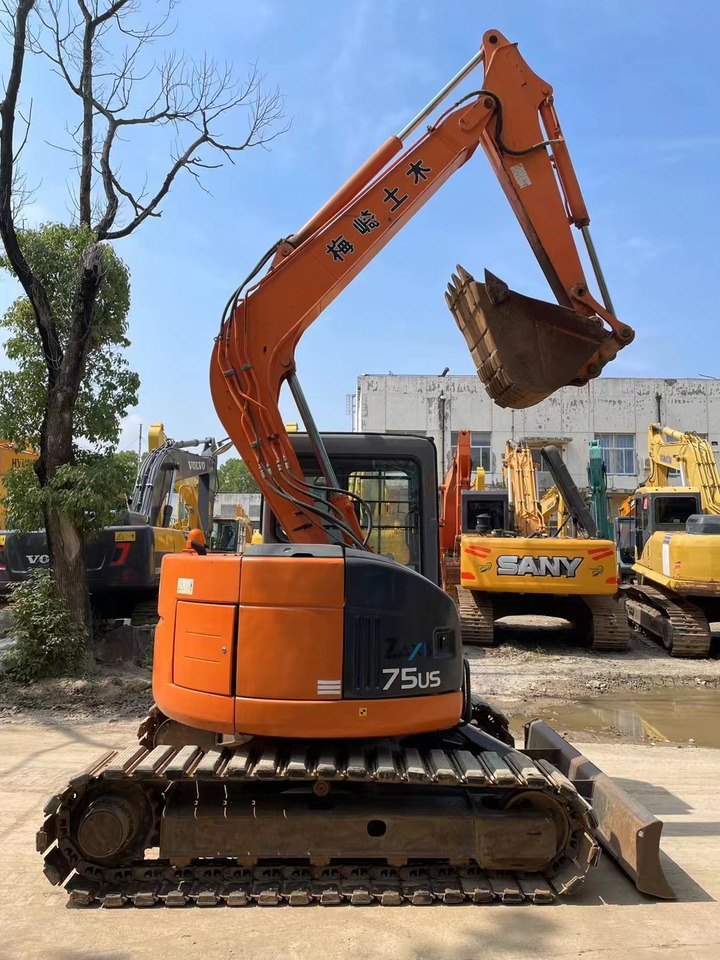 Hitachi Excavator ZX70, ZX75 Mini Excavator Excellent Condition - Excavadora de cadenas: foto 1 Hitachi Excavator ZX70, ZX75 Mini Excavator Excellent Condition - Excavadora de cadenas: foto 1