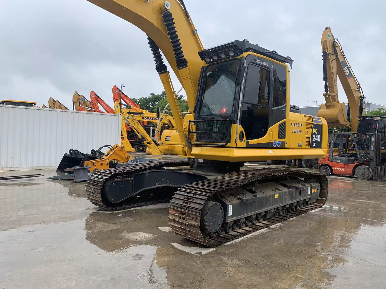 Komatsu PC240, PC220 Chain Excavator Good Condition Used Construction Machine - Excavadora de cadenas: foto 5 Komatsu PC240, PC220 Chain Excavator Good Condition Used Construction Machine - Excavadora de cadenas: foto 5