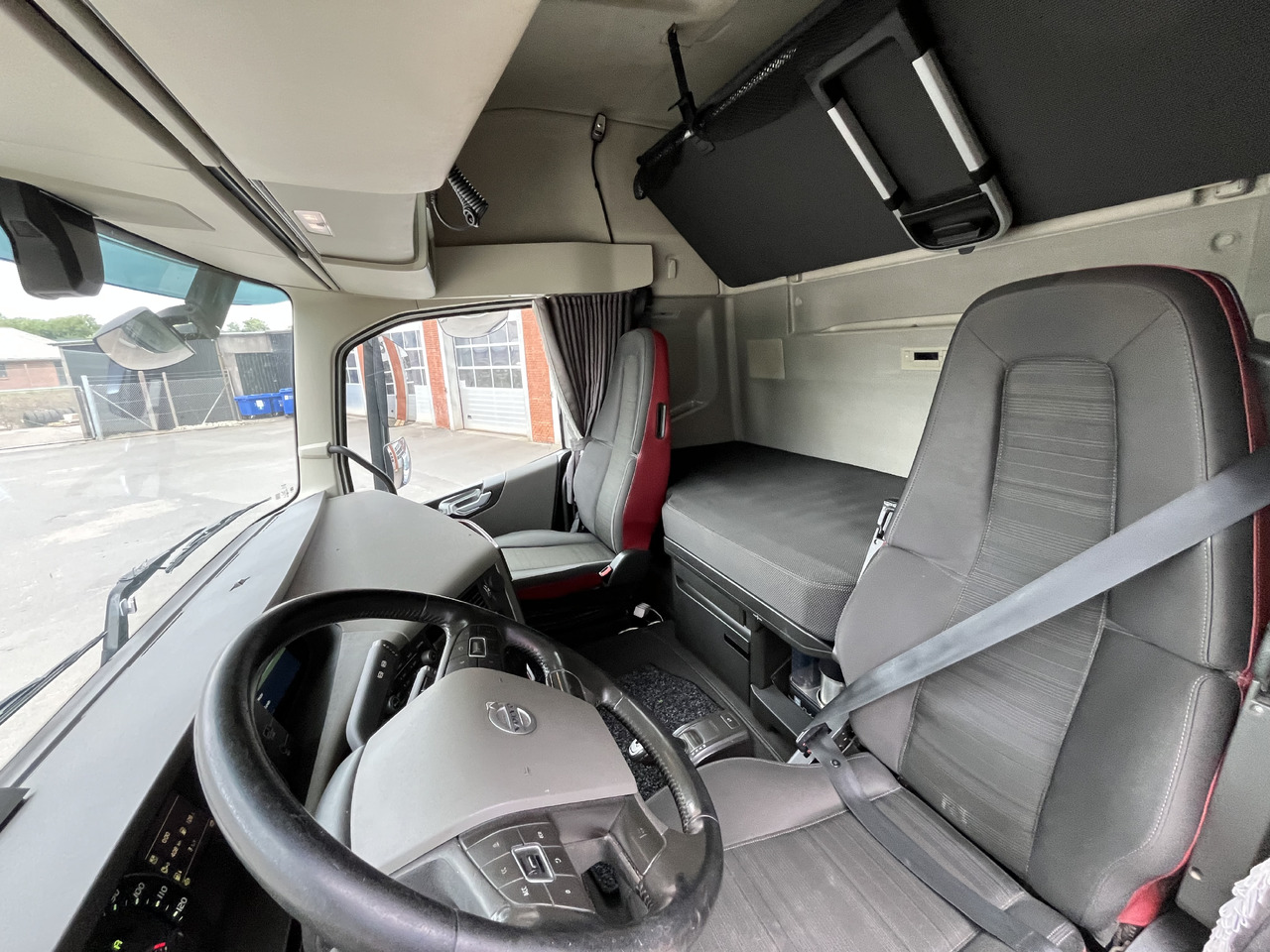 Volvo FH 500TC 6x2 - Cabeza tractora: foto 5 Volvo FH 500TC 6x2 - Cabeza tractora: foto 5