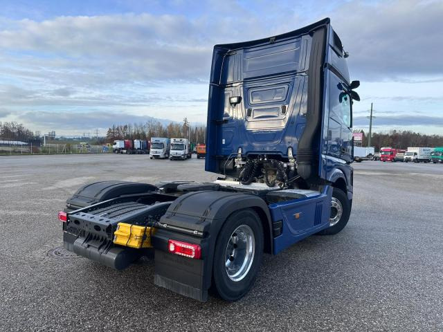 Mercedes-Benz Actros 1853 LS - Cabeza tractora: foto 3 Mercedes-Benz Actros 1853 LS - Cabeza tractora: foto 3