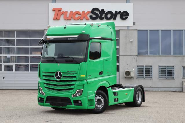 Mercedes-Benz Actros 1853 LS - Cabeza tractora: foto 1 Mercedes-Benz Actros 1853 LS - Cabeza tractora: foto 1