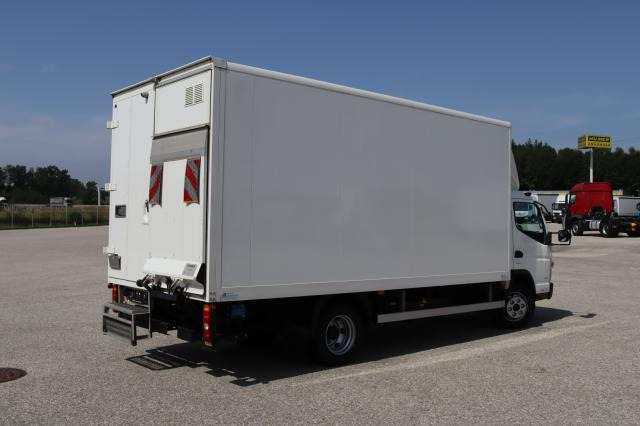 FUSO Canter 7C18 AMT - Furgoneta caja cerrada: foto 3 FUSO Canter 7C18 AMT - Furgoneta caja cerrada: foto 3