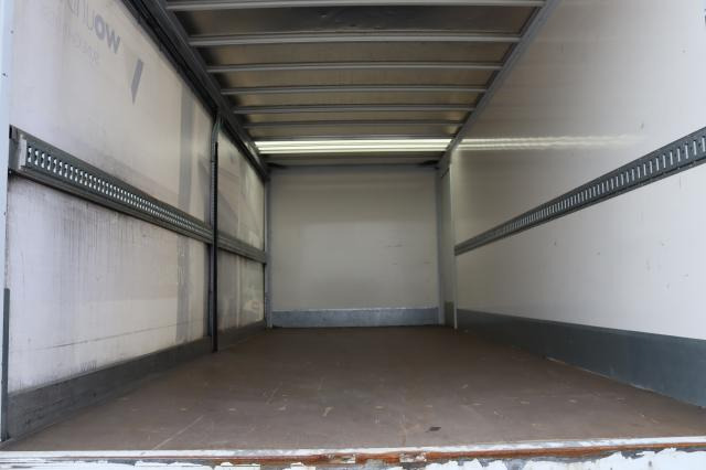 Camión caja cerrada Mercedes-Benz Atego 1224 L: foto 7