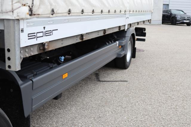 Mercedes-Benz Atego 1224 L - Camión lona: foto 4 Mercedes-Benz Atego 1224 L - Camión lona: foto 4