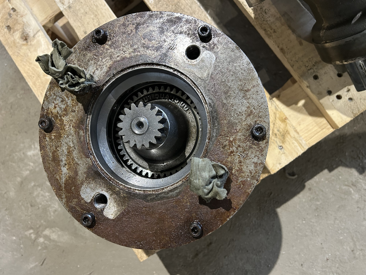 LINDE GD5 - Reductor de giro para Excavadora: foto 4 LINDE GD5 - Reductor de giro para Excavadora: foto 4