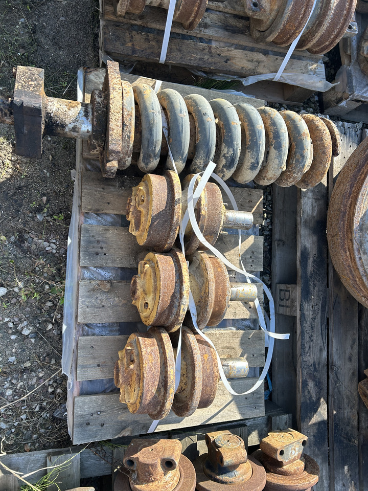 Liebherr PR722 - Piezas del tren de rodaje para Bulldozer: foto 3 Liebherr PR722 - Piezas del tren de rodaje para Bulldozer: foto 3