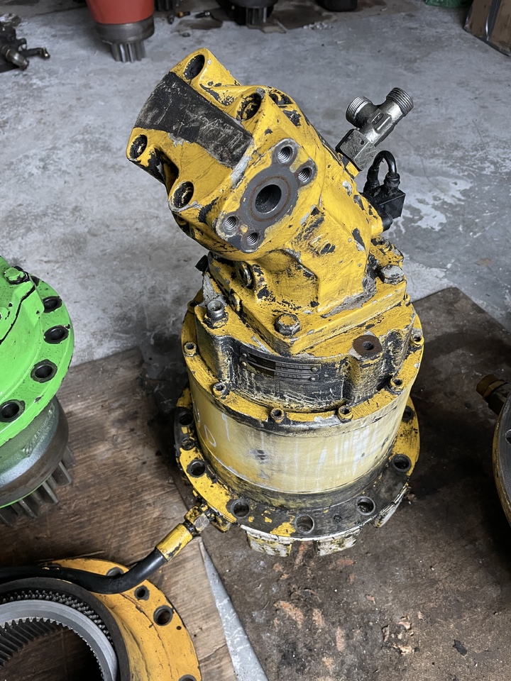 NEW HOLLAND Mh plus - Reductor de giro para Excavadora: foto 1 NEW HOLLAND Mh plus - Reductor de giro para Excavadora: foto 1