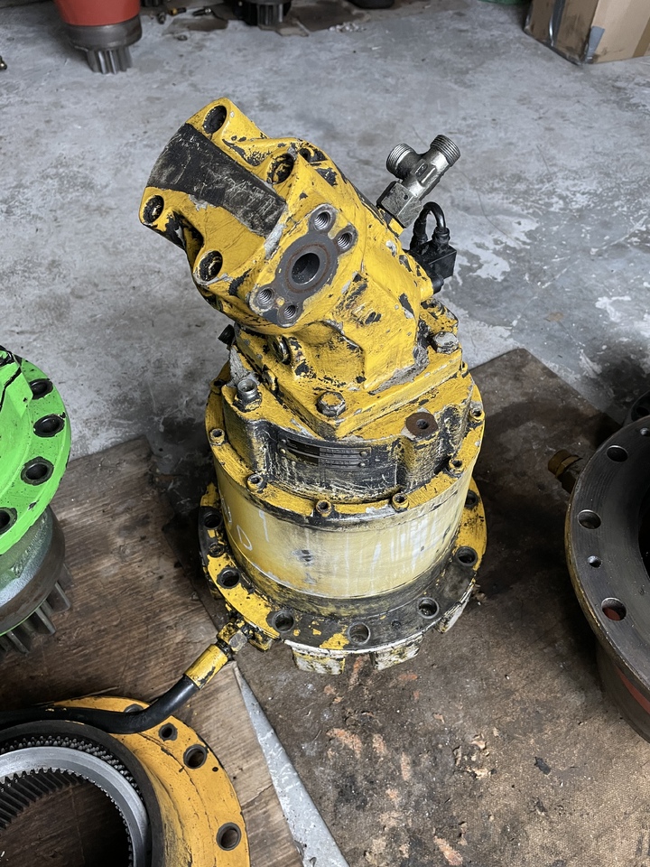 NEW HOLLAND Mh plus - Reductor de giro para Excavadora: foto 5 NEW HOLLAND Mh plus - Reductor de giro para Excavadora: foto 5