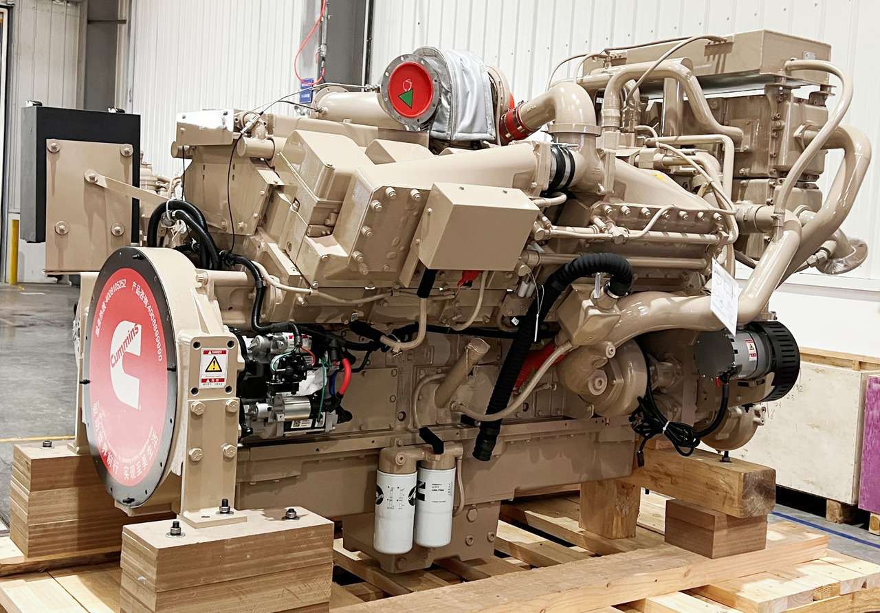 CUMMINS Cummins KTA38-M2 KTA38-G3 QSK38 BELAZ Dump truck engine - Motor para Camión: foto 2 CUMMINS Cummins KTA38-M2 KTA38-G3 QSK38 BELAZ Dump truck engine - Motor para Camión: foto 2