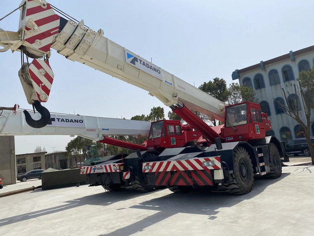 2012 TADANO TR500E - Grúa para terrenos difíciles: foto 1 2012 TADANO TR500E - Grúa para terrenos difíciles: foto 1