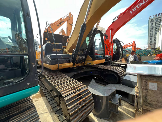 2020 Caterpillar 323D - Excavadora de cadenas: foto 4 2020 Caterpillar 323D - Excavadora de cadenas: foto 4