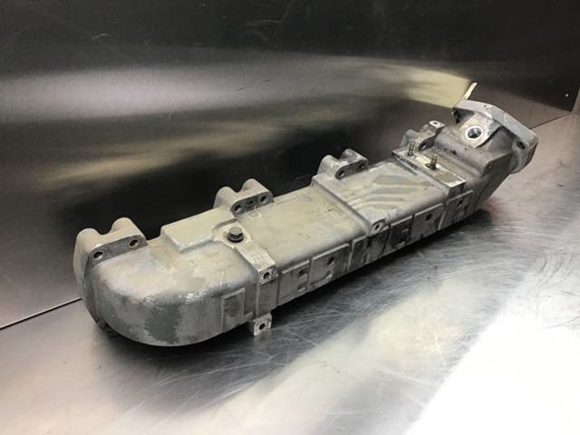 Liebherr Air Suction Pipe - Tubo de admisión de aire: foto 1 Liebherr Air Suction Pipe - Tubo de admisión de aire: foto 1