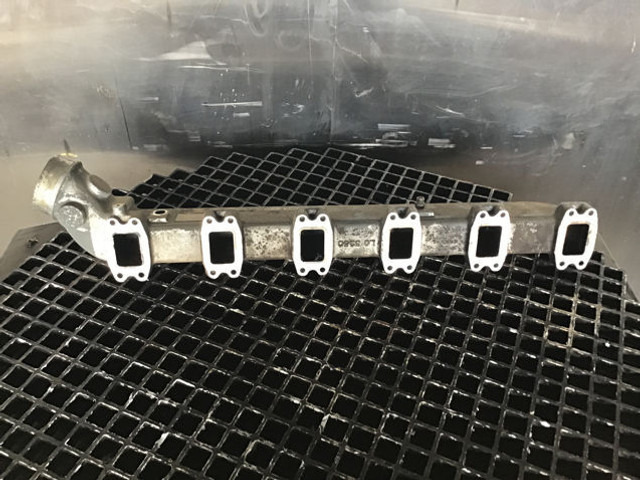 Liebherr Air Suction Pipe - Tubo de admisión de aire: foto 5 Liebherr Air Suction Pipe - Tubo de admisión de aire: foto 5