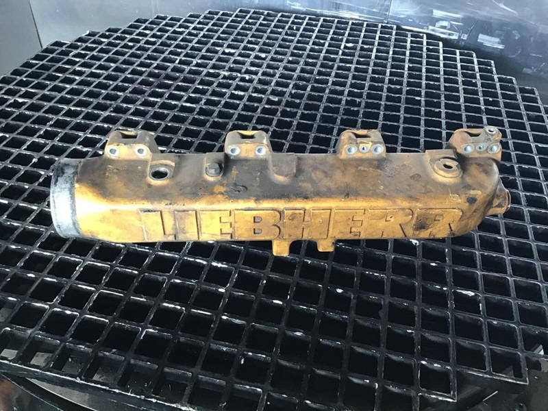 Liebherr Air Suction Pipe - Motor y piezas: foto 1 Liebherr Air Suction Pipe - Motor y piezas: foto 1