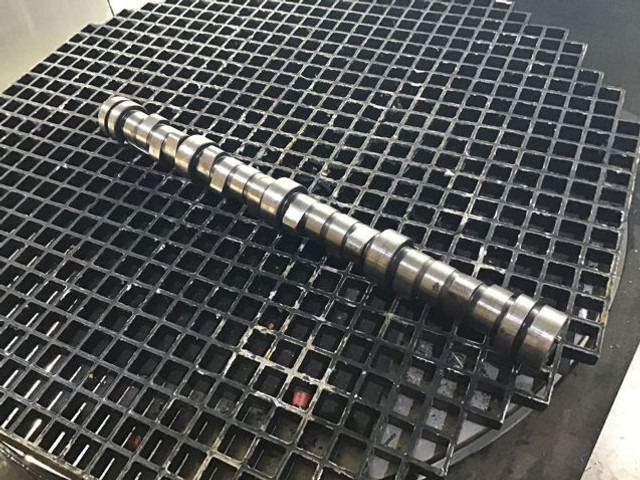 Liebherr Camshaft D9308/D9408 - Árbol de levas: foto 1 Liebherr Camshaft D9308/D9408 - Árbol de levas: foto 1