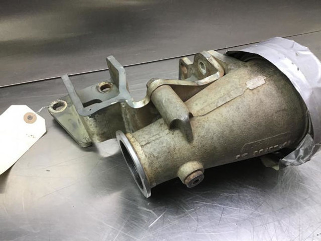 Liebherr Charge Air Line - Tubo de admisión de aire: foto 2 Liebherr Charge Air Line - Tubo de admisión de aire: foto 2