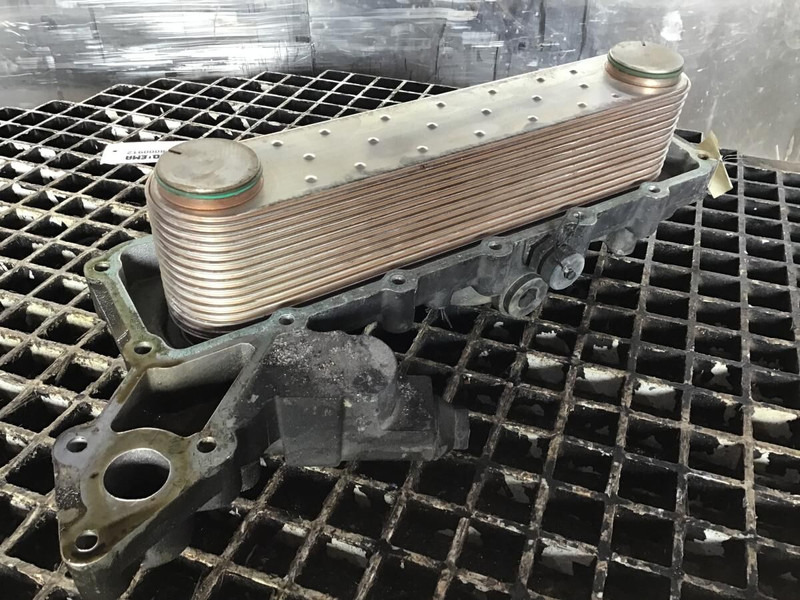 Liebherr Oil Cooler - Enfriador de aceite: foto 3 Liebherr Oil Cooler - Enfriador de aceite: foto 3