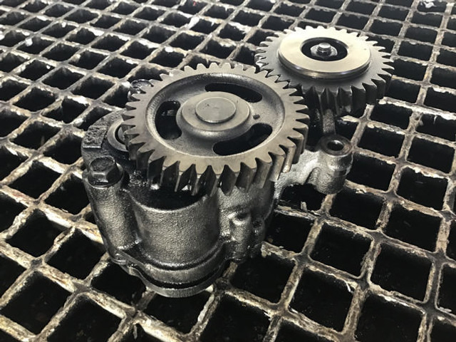 Liebherr Oil Pump - Bomba de aceite: foto 5 Liebherr Oil Pump - Bomba de aceite: foto 5