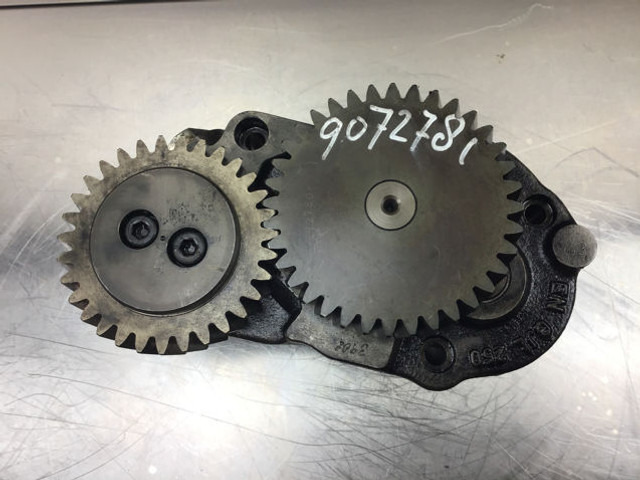 Liebherr Oil Pump - Bomba de aceite: foto 3 Liebherr Oil Pump - Bomba de aceite: foto 3