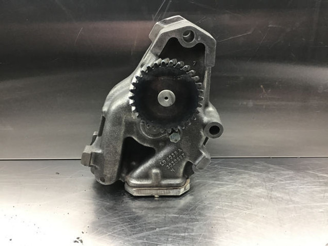 Liebherr Oil Pump - Bomba de aceite: foto 3 Liebherr Oil Pump - Bomba de aceite: foto 3