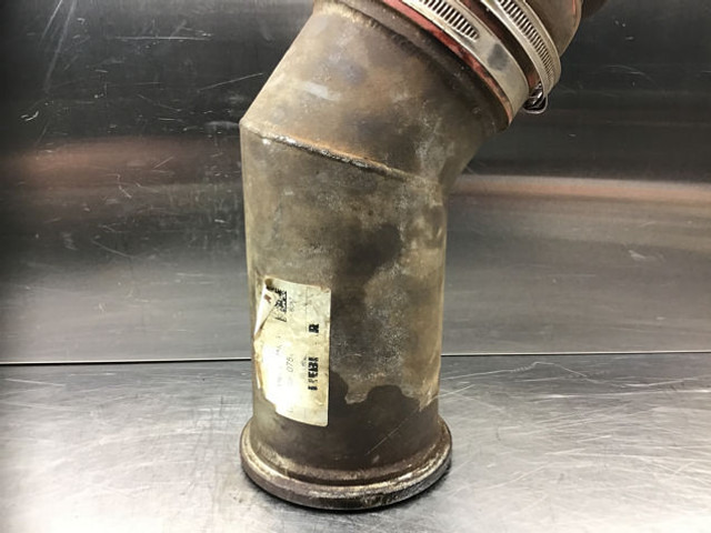 Liebherr  - Tubo de admisión de aire: foto 1 Liebherr  - Tubo de admisión de aire: foto 1