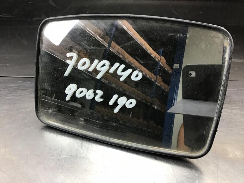 Liebherr R900 Li / R914B / R912 Li / R904 / R902 Li / R922 / R950 / A904C Li / A904 Li / A904 INDUSTRIAL / A902 Li / A900C Li / A900B Li - Espejo retrovisor: foto 3 Liebherr R900 Li / R914B / R912 Li / R904 / R902 Li / R922 / R950 / A904C Li / A904 Li / A904 INDUSTRIAL / A902 Li / A900C Li / A900B Li - Espejo retrovisor: foto 3