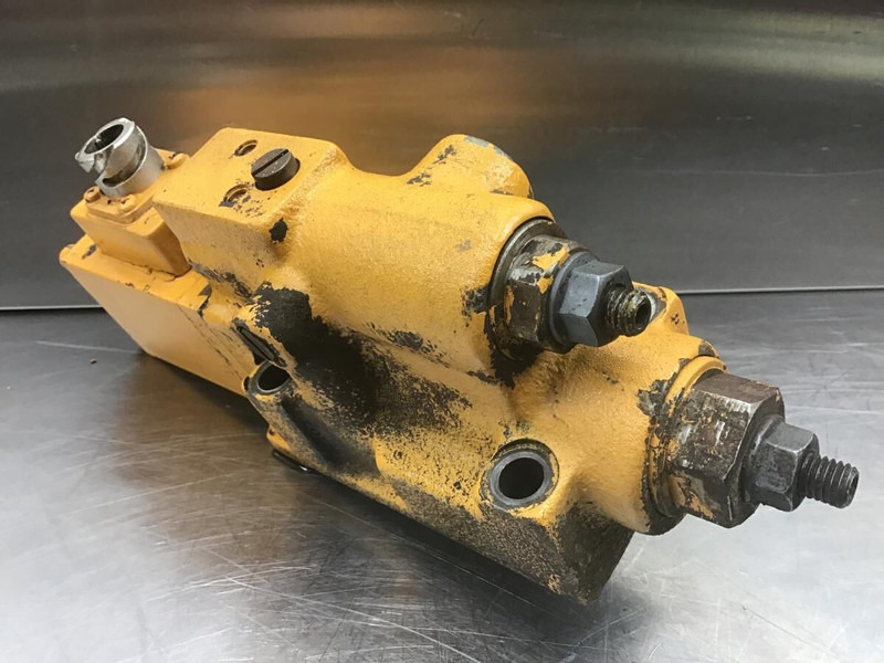 Liebherr R902 Li / R912 LC - Válvula: foto 1 Liebherr R902 Li / R912 LC - Válvula: foto 1