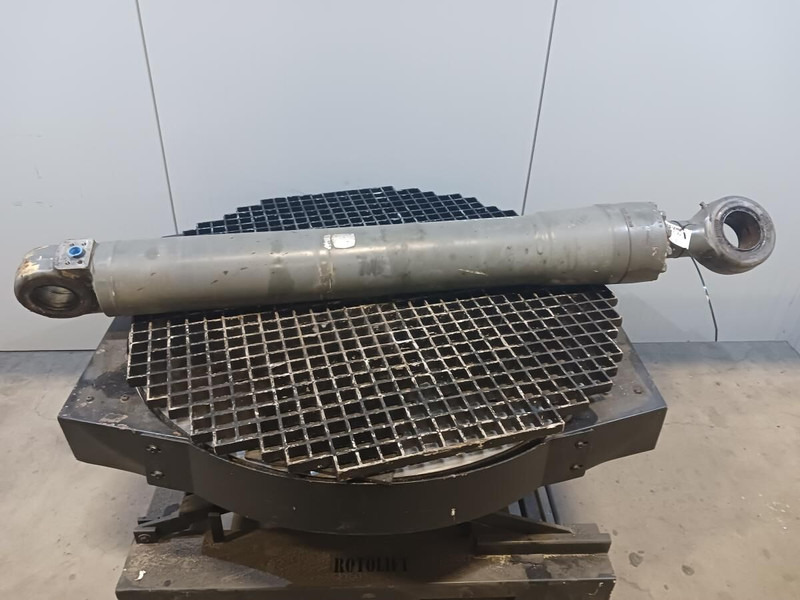 Liebherr R922 LC / R922 NLC / R922 SLC / R922 XLC - Cilindro hidráulico: foto 1 Liebherr R922 LC / R922 NLC / R922 SLC / R922 XLC - Cilindro hidráulico: foto 1