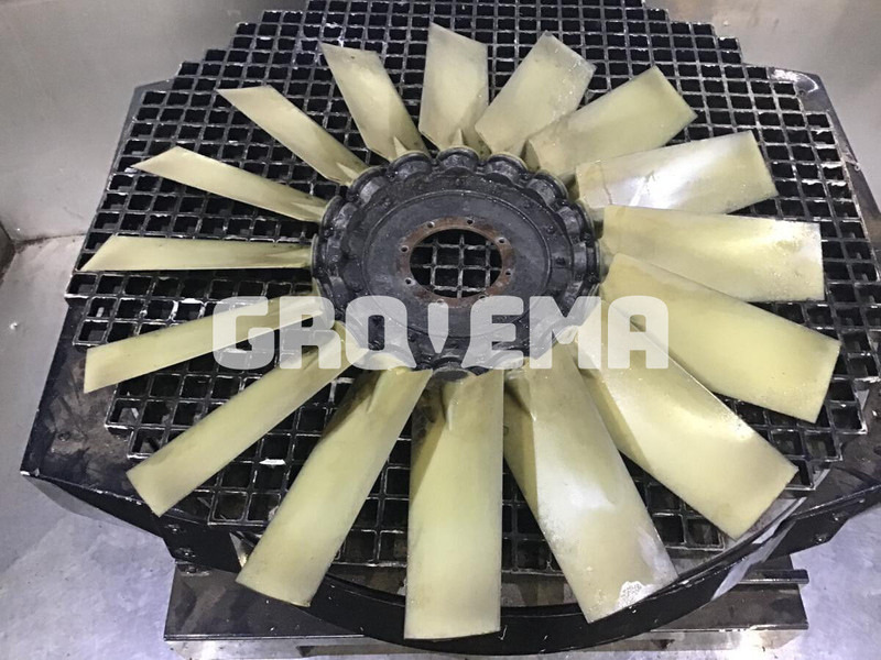 Liebherr R954B / R954HD / R954 - Ventilador: foto 3 Liebherr R954B / R954HD / R954 - Ventilador: foto 3