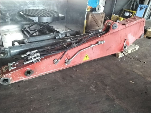 Liebherr Stick 3.0m - Carrocería y exterior: foto 1 Liebherr Stick 3.0m - Carrocería y exterior: foto 1