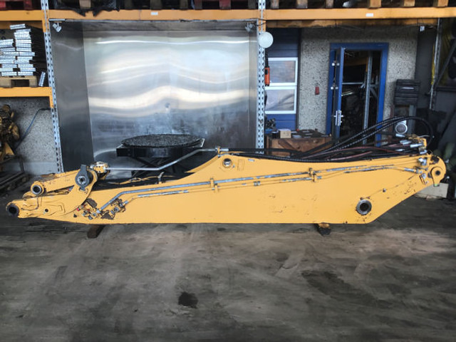 Liebherr Stick 3,9 M - Carrocería y exterior: foto 1 Liebherr Stick 3,9 M - Carrocería y exterior: foto 1