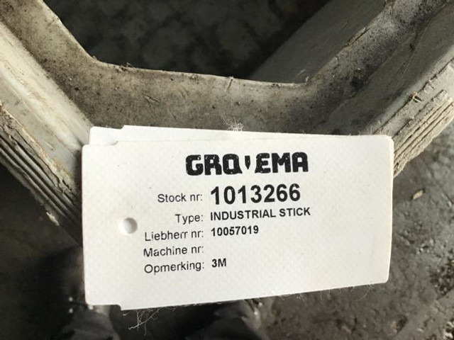 Liebherr Stick 3 M - Carrocería y exterior: foto 5 Liebherr Stick 3 M - Carrocería y exterior: foto 5